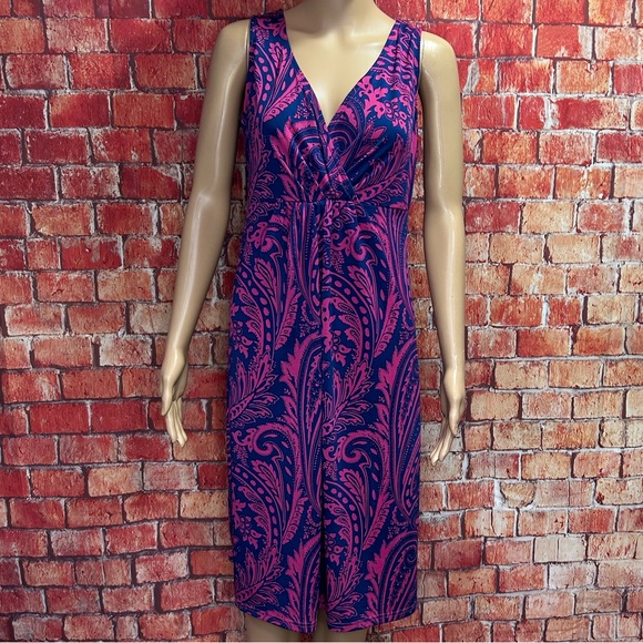 Jon & Anna Dresses & Skirts - Jon & Anna Paisley Print Dress